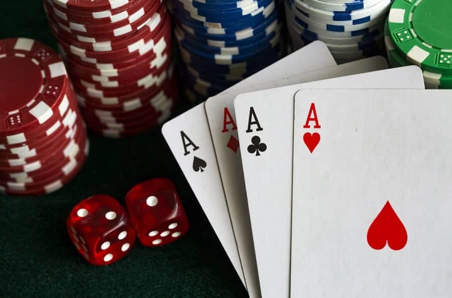 Một trong những lý do mà bạn nên kiếm tiền từ game Poker