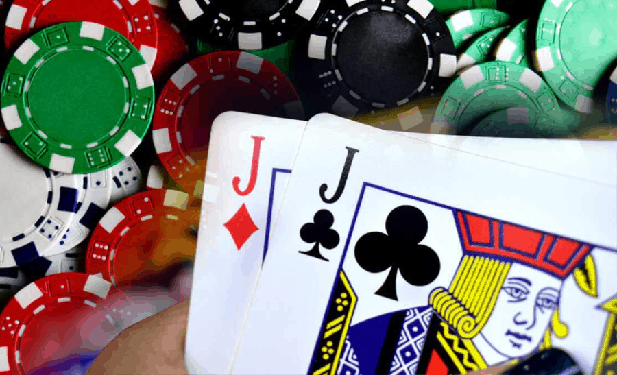 Các chiến thuật giúp bạn mang về nhiều tiền khi chơi game Poker