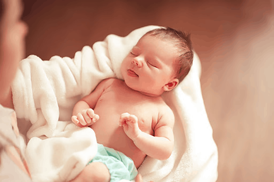 Giải mã giấc mơ thấy em bé, mơ thấy em bé đánh số gì?