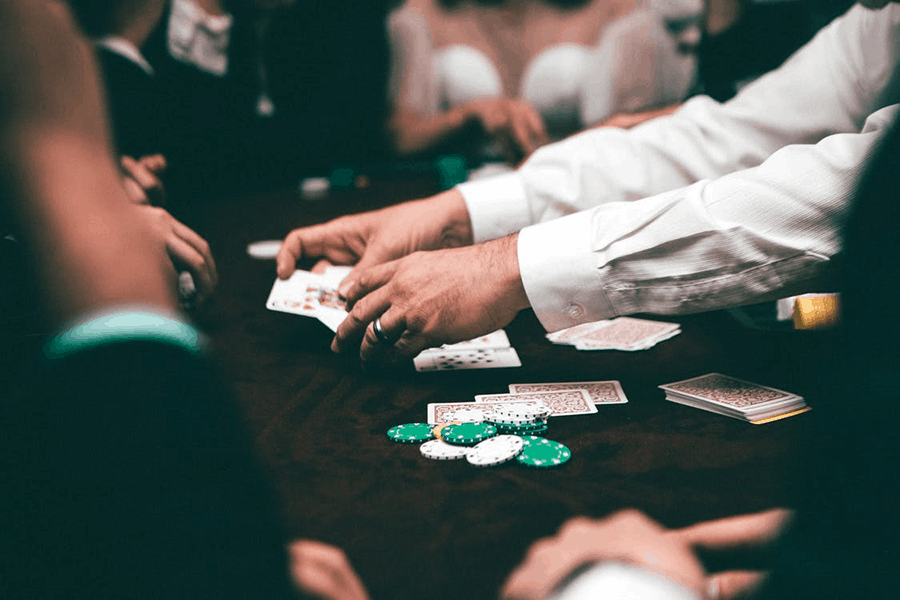 Nghệ thuật kiếm tiền cùng xì dách Blackjack